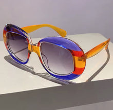 Load image into Gallery viewer, Bañi RLUXX Sunglasses
